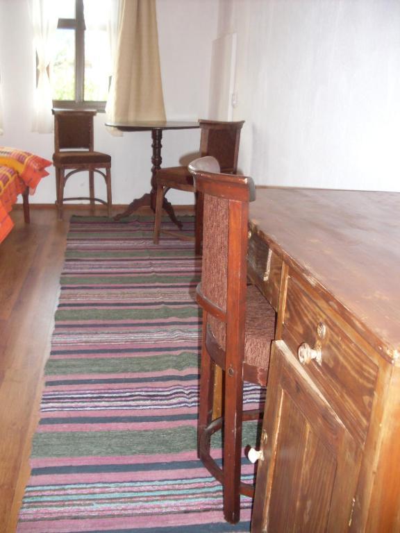 Tsutsovi House Hotel Kalofer Kamer foto